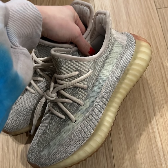 2019 Yeezy Boost 350 V2 'Synth Reflective' - Picture 3 of 5